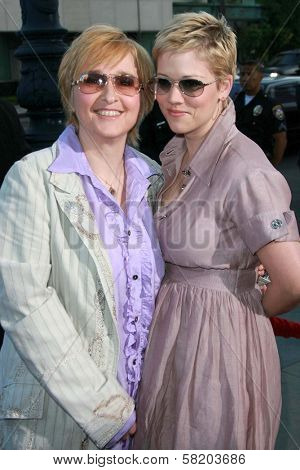 Melissa Etheridge and Tammy Lynn Michaels at the Los Angeles premiere of 