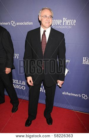 Brent Spiner at the 15th Annual Alzheimer's Benefit 