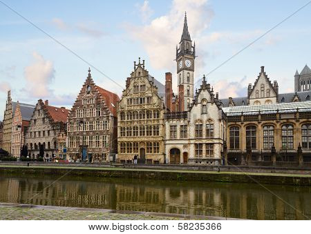 Graslei embankment , Ghent
