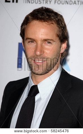 Alessandro Nivola at Mentor LA's Promise Gala. Twentieth Century Fox Studios, Los Angeles, CA. 03-22-07