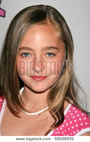Rachel G. Fox at the Launch of Kwel Magazine. Gibson Baldwin Showroom, Beverly Hills, CA. 04-14-07