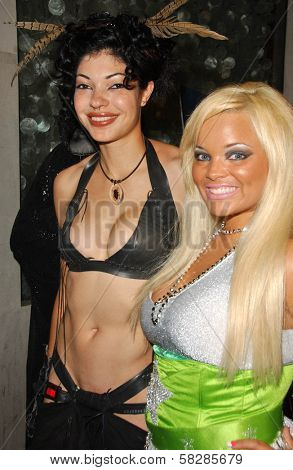 Basura and Ms. Limelight at the 