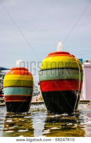Colorful Jar Pot Fountain