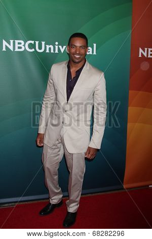 LOS ANGELES - JUL 13:  Laz Alonso at the NBCUniversal July 2014 TCA at Beverly Hilton on July 13, 2014 in Beverly Hills, CA