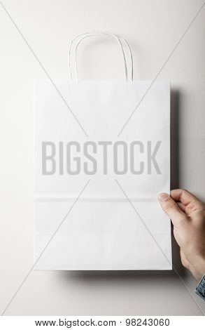 Mockup of white papaer bag