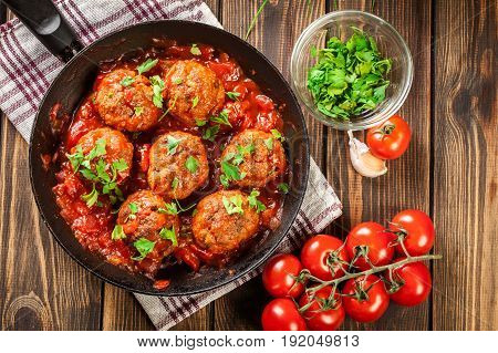 Pork Meatballs With Spicy Tomato Sauce