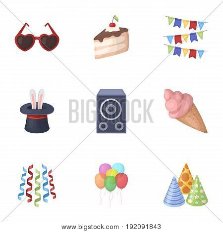 Garlands, cocktail and other accessories at the party.Party and partits set collection icons in cartoon style vector symbol stock illustration .