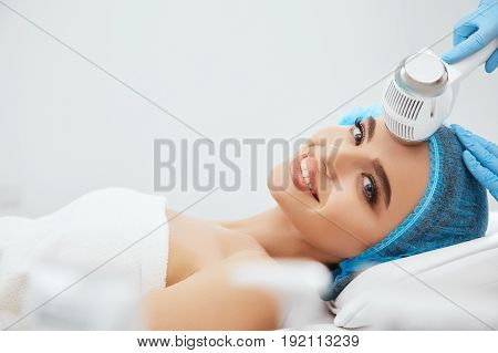 Model Lying On Procedure Of Spa Hammer