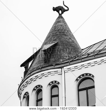 Cat Figure On Turret Rooftop Of Cat House In Riga