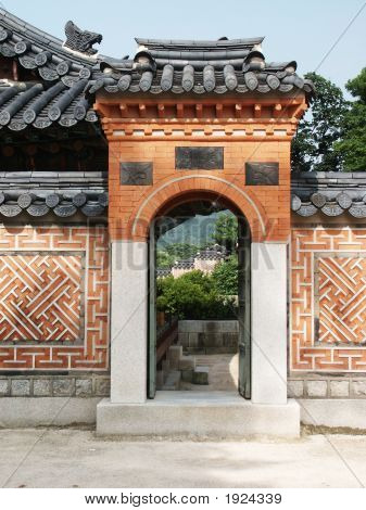 Obloukem v orientálním stylu, Seoul, Korea