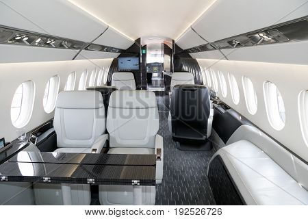 Dassault Falcon 5X Business Jet