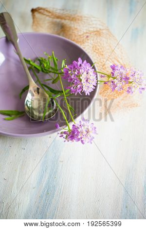 Summer Table Setting