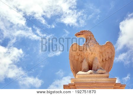 Statue Of An Eagle Against The Sky