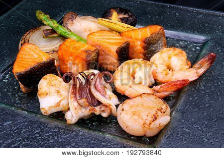 Japanese food style mixed seafood teppan yaki