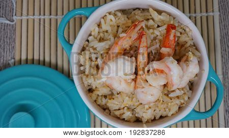 Fried rice with shrimp  in a bowl.