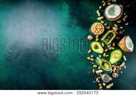 Healthy Vegan Fat Food Sources, Omega3, Omega6 Ingredients - Almond, Pecan, Hazelnuts, Walnuts, Oliv