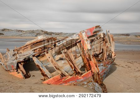 Coloursplash Of The Shipwreck On The Beach At Crow Point In Devon