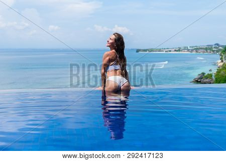 Sexy Girl. Beautiful Woman. Model Lady Bikini Underwear Big Ass Butt Booty Sit Edge Of Water Swim Po