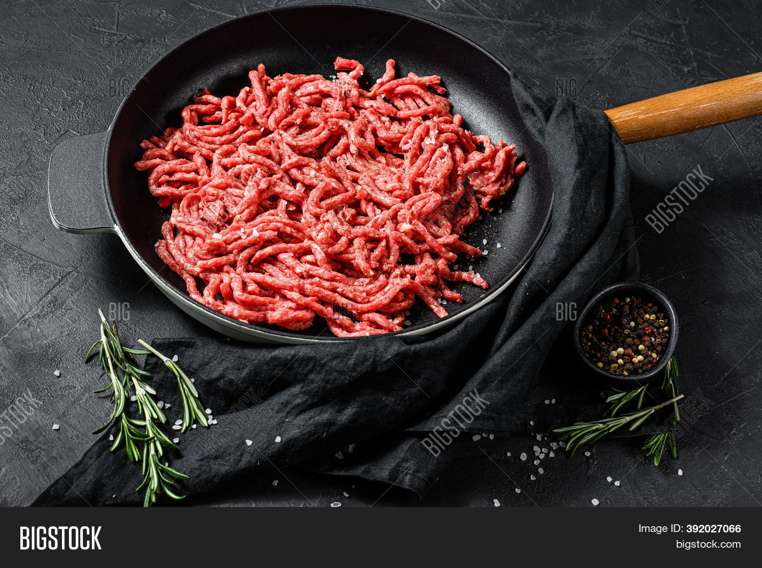 Raw Ground Beef Meat Image & Photo (Free Trial) Bigstock