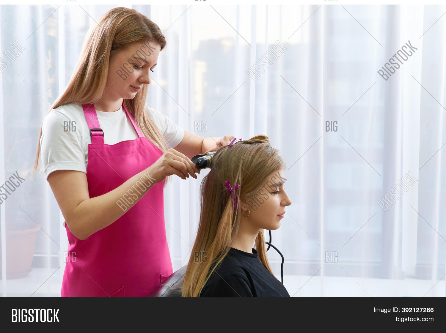 Hairdresser Makes Image & Photo (Free Trial) Bigstock