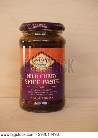 London - Oct 2020: Patak's Jar Of Curry Paste