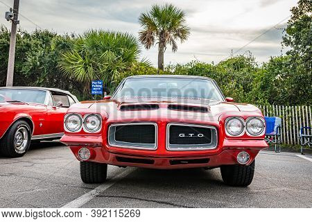 Tybee Island, Ga - October 3, 2020: 1971 Pontiac Gto At A Local Car Show.