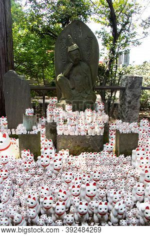 Tokyo, Japan - May 4, 2019 : Crowd Of Lucky Cat (luck Inviting Cat Figure) In Gotokuji Temple That L