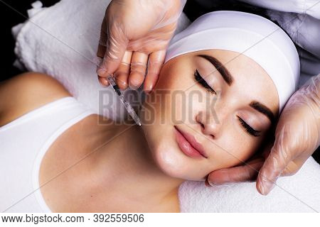 The Procedure For Burning Subcutaneous Fat. Lipolytic Photo. Slimming Injection.