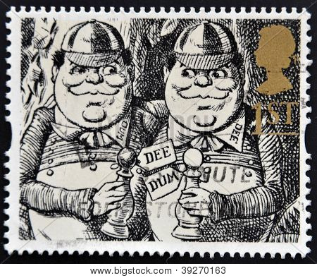 สหราชอาณาจักร - เซอร์กา 1993: แสตมป์พิมพ์ในสหราชอาณาจักรแสดง Tweedledum และ Tweedledee (Alice