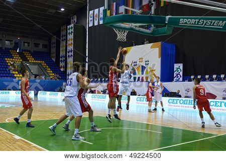 Kyjev, Ukrajina - 8. srpna: První kolo utkání mezi Itálií a Chorvatskem během U16 Eurobasket 201