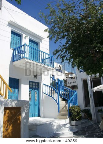 Mikonos