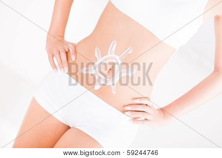 Sun-shaped cream