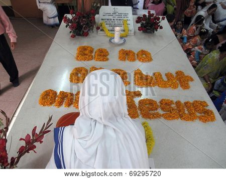 KOLKATA, INDIA - JAN 27, 2009: Tomb of Blessed Teresa of Calcutta, commonly known as Mother Teresa (26 Aug 1910 - 5 Sep 1997), was Catholic missionary who lived for most of her life in India