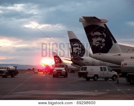 Awesome Sunsets Over Row Of Alaskan Airlines Planes