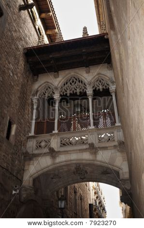 gotische BrÃ¼cke in barcelona