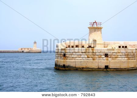 Faros