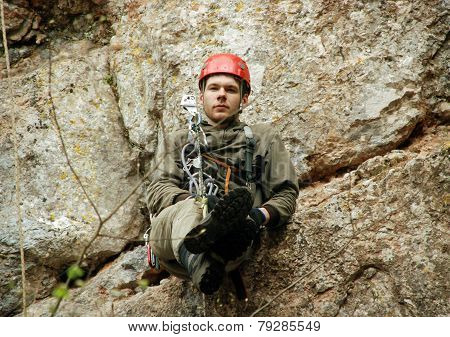 Cavers work out rescue operations in caves.