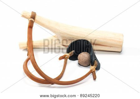 Wooden catapult slingshot