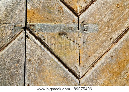 Cross Lombardy   Antonino   Rusty Brass Brown Knocker