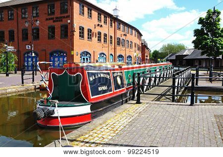 Coventry Canal Basin.