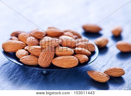 Almond Without Shell