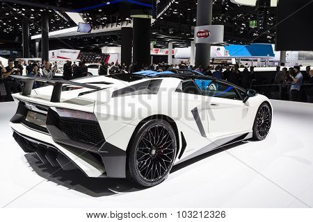 2015 Lamborghini Aventador SV Roadster