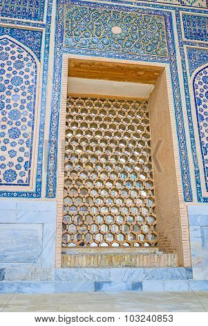The Ceramic Screen