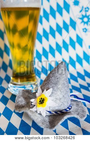Oktoberfest Hat Vertical
