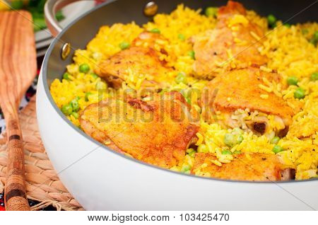 Chicken Thigh And Rice Biryani With Green Peas