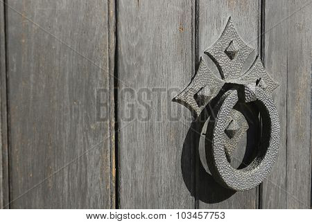 Door knocker