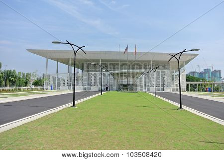 Ara Damansara Mosque in Selangor, Malaysia