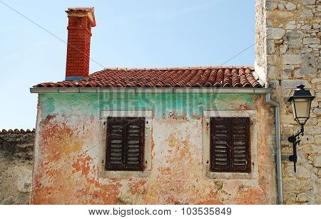 Building In Pican
