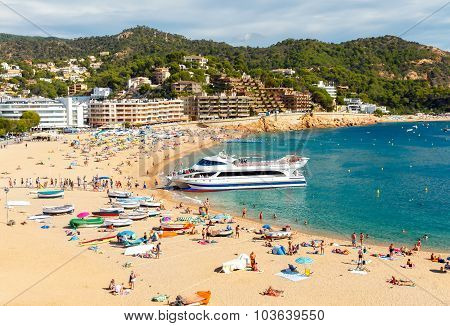 Tossa de Mar. City Beach.