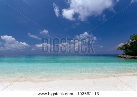 White Sand Beach